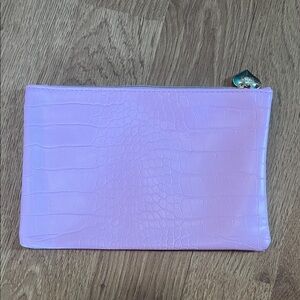 🐬free with purchase-Elegant Pink Crocodile-Embossed Clutch